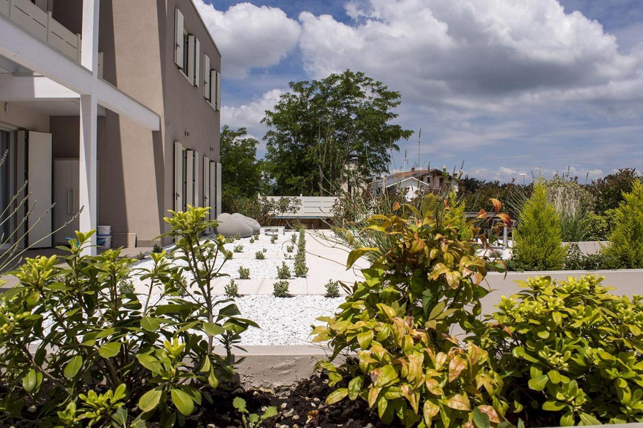 Home Suites Home Salionze Exteriér fotografie